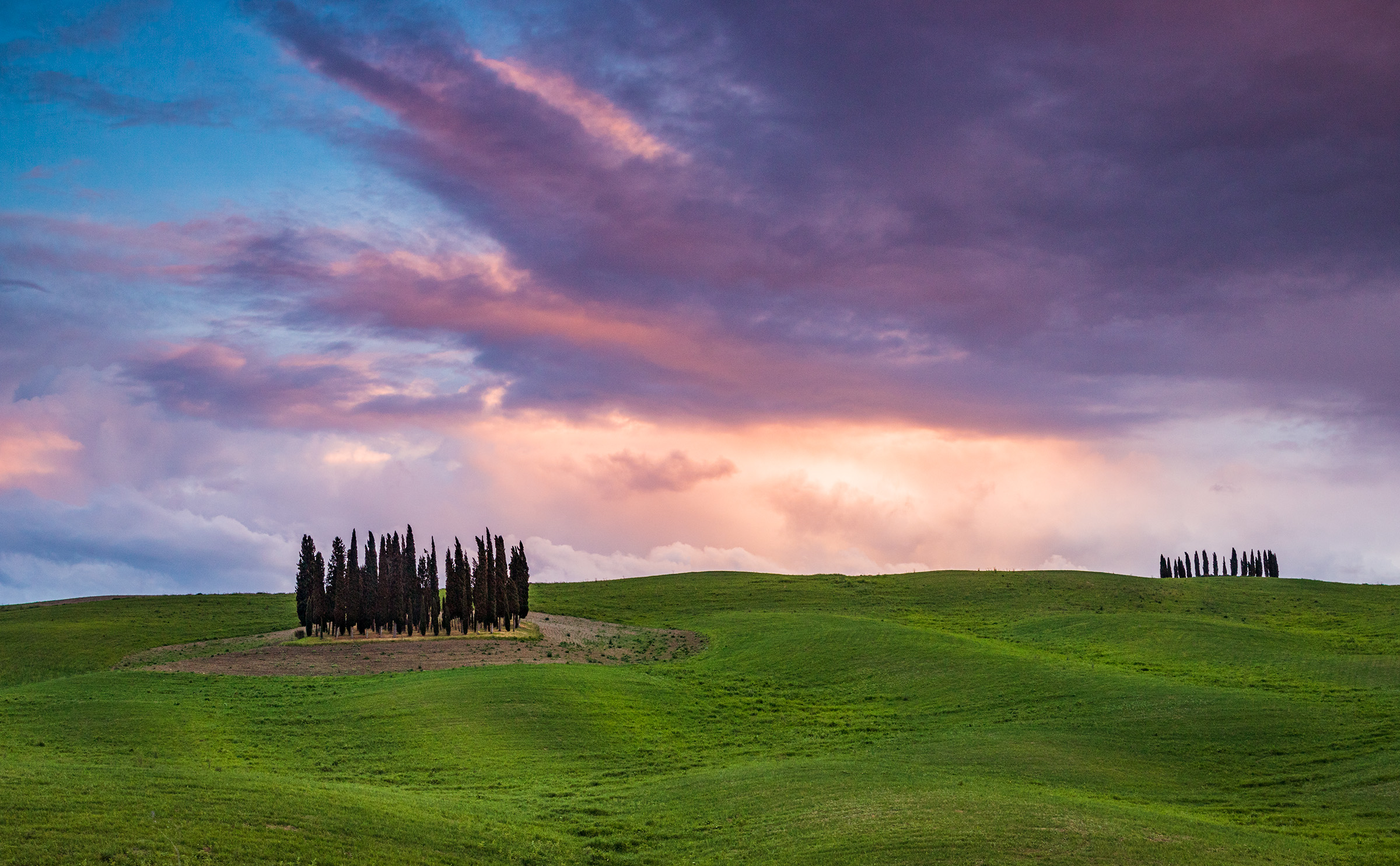 Tuscany in Spring - Sunset on the hills